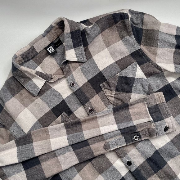 Rusty Surf Brand Plaid Black Gray Pattern Button Down Shirt Mens S Small - Picture 1 of 14